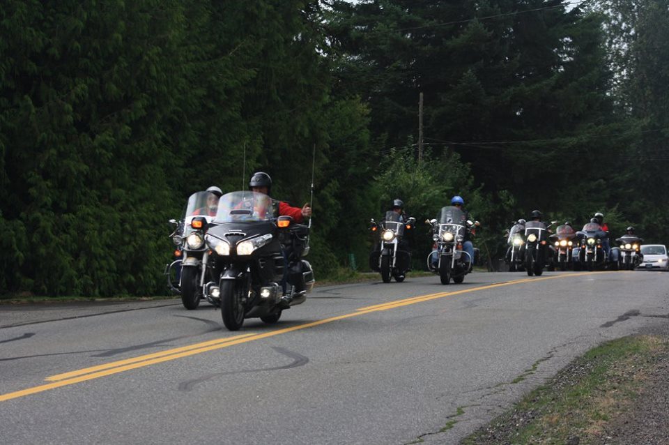 https://0901.nccdn.net/4_2/000/000/038/2d3/chuck-in-ride-procession.jpg
