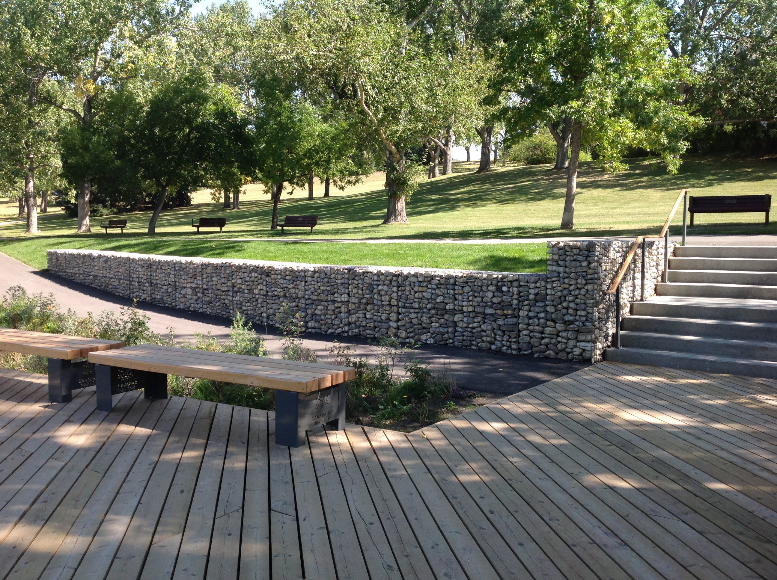 https://0901.nccdn.net/4_2/000/000/038/2d3/confederation-park--2-.jpg