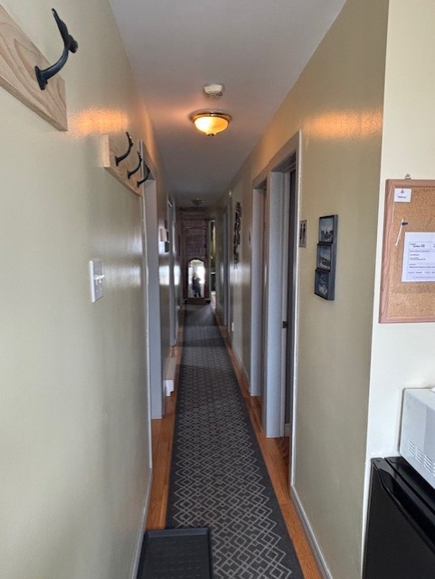 https://0901.nccdn.net/4_2/000/000/038/2d3/corridor-vers-fond.jpeg