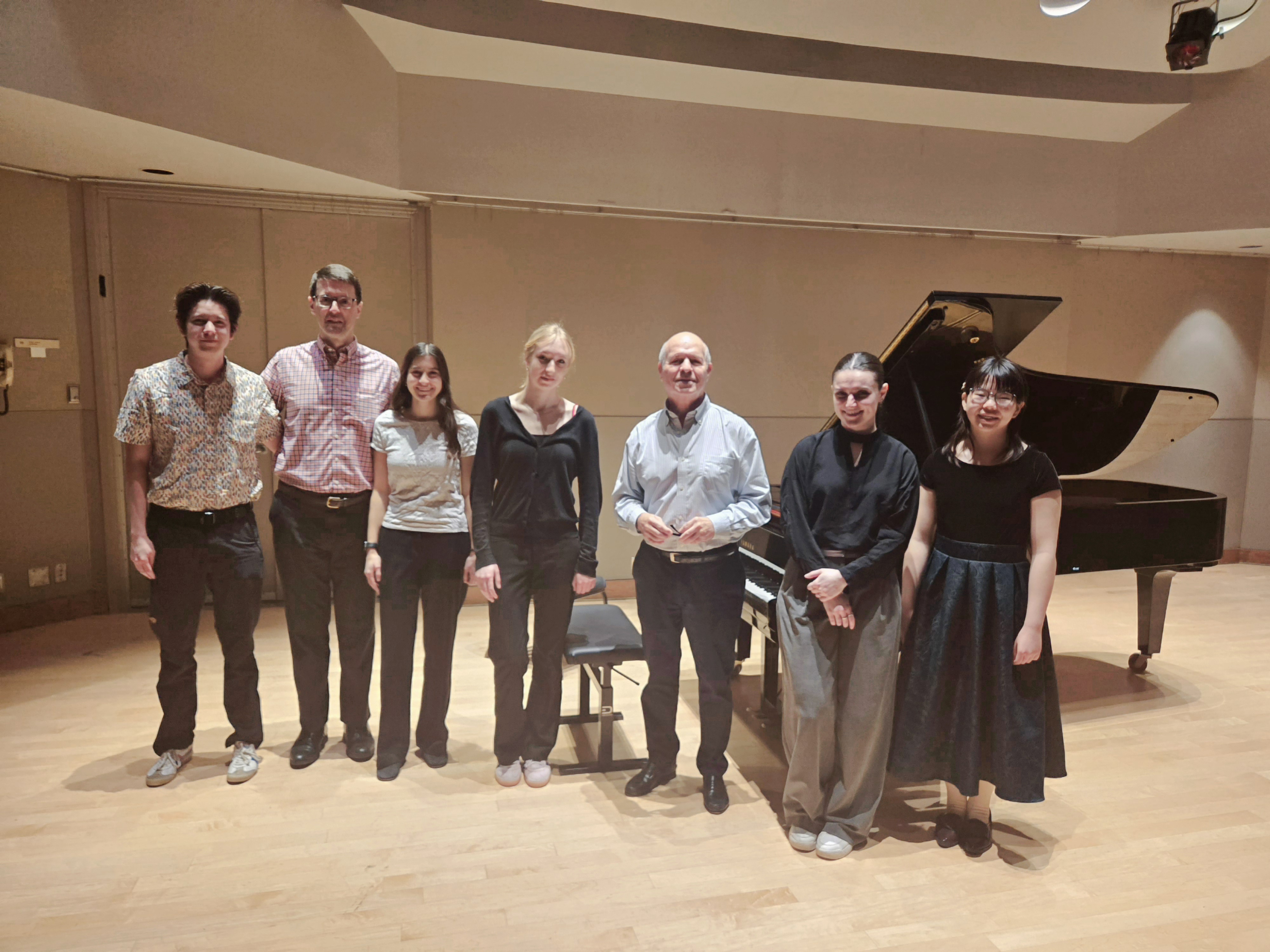 07/05/2025 - Masterclass of Maestro Enrique Graf, organized by the Embassy of Uruguay to Canada and Maestro Leopoldo Erice of uOttawa.
