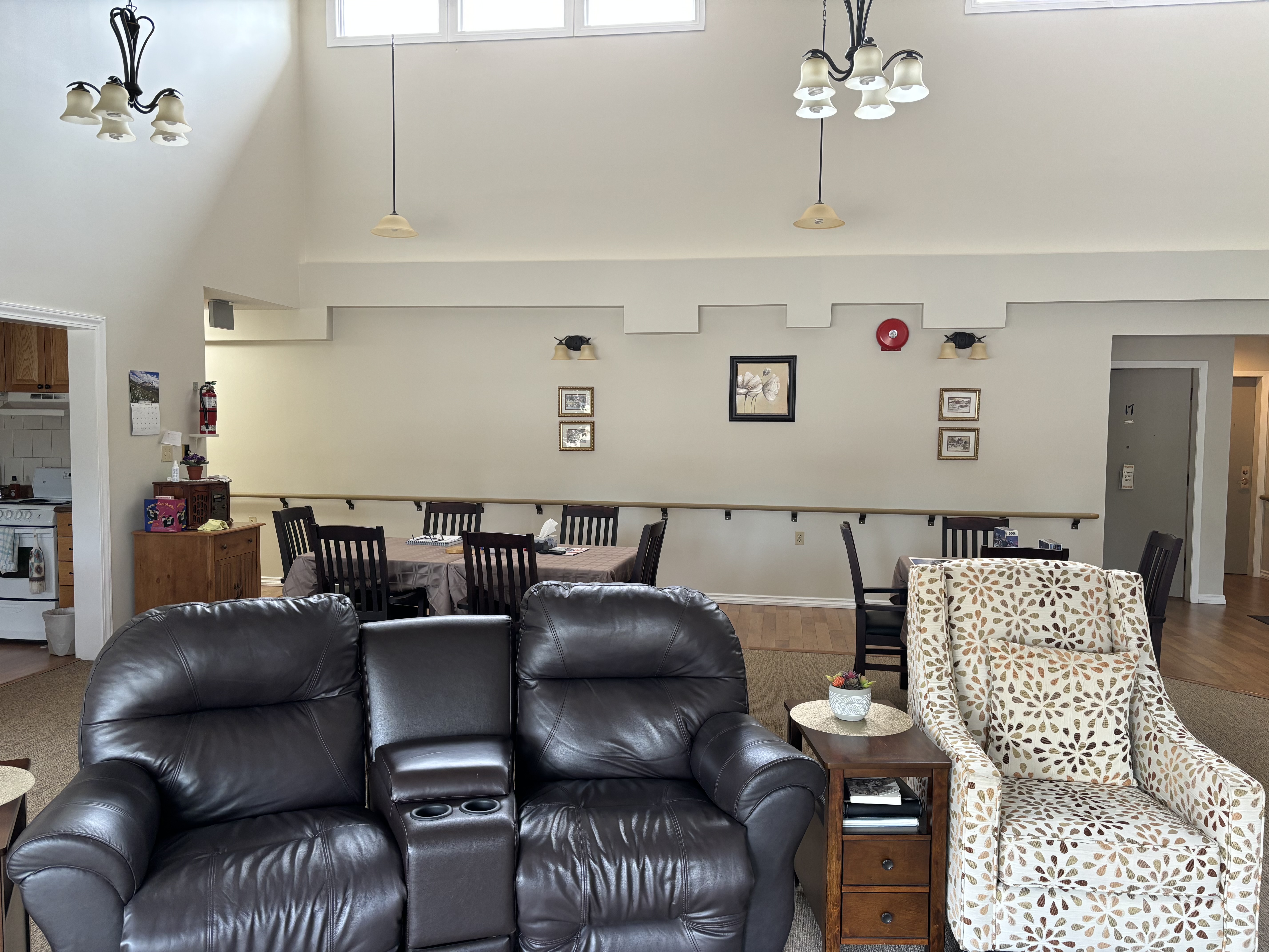 Mannville Villa Common Area