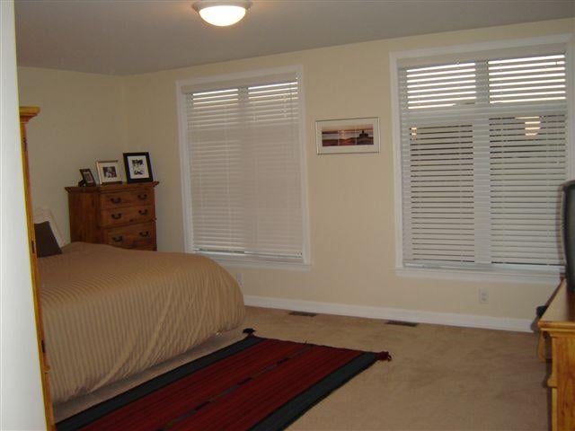 https://0901.nccdn.net/4_2/000/000/038/2d3/master-bdrm.jpg