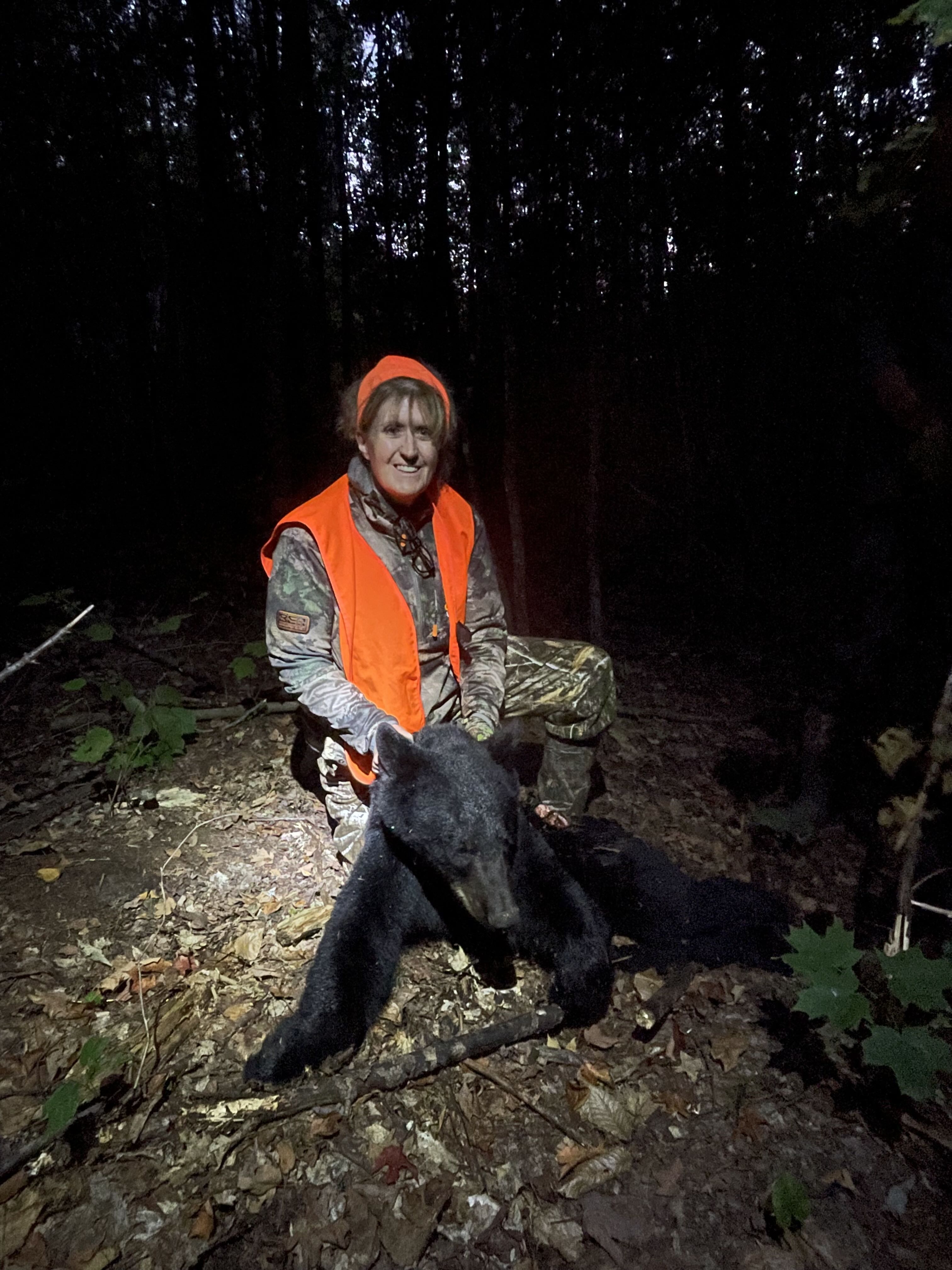 https://0901.nccdn.net/4_2/000/000/038/2d3/ontario-black-bear-hunt-wild-north-outfitters-week-2-michelle-20.jpg