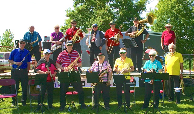 Showband at Rib Fest 2017