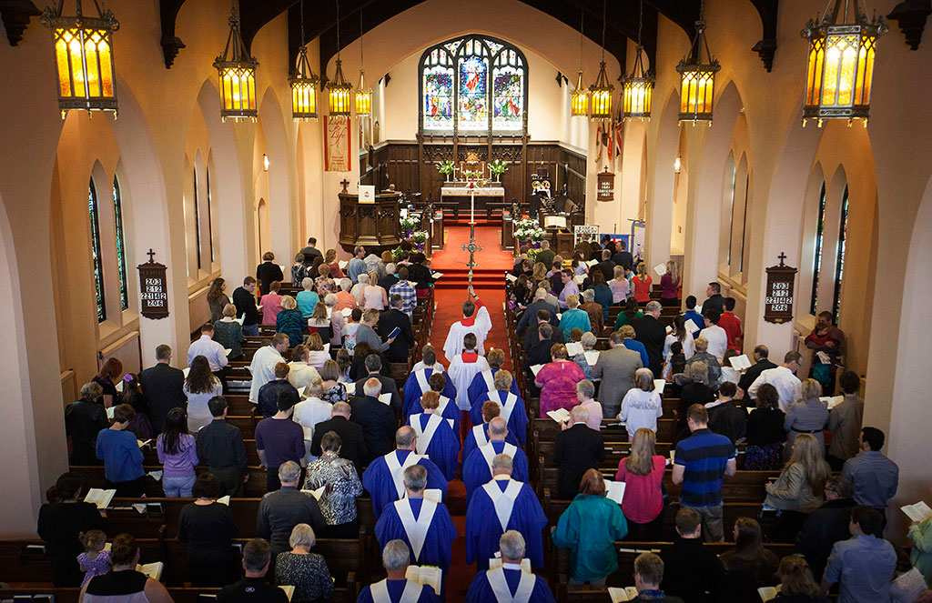 Sanctuary-procession-1024x663.jpg