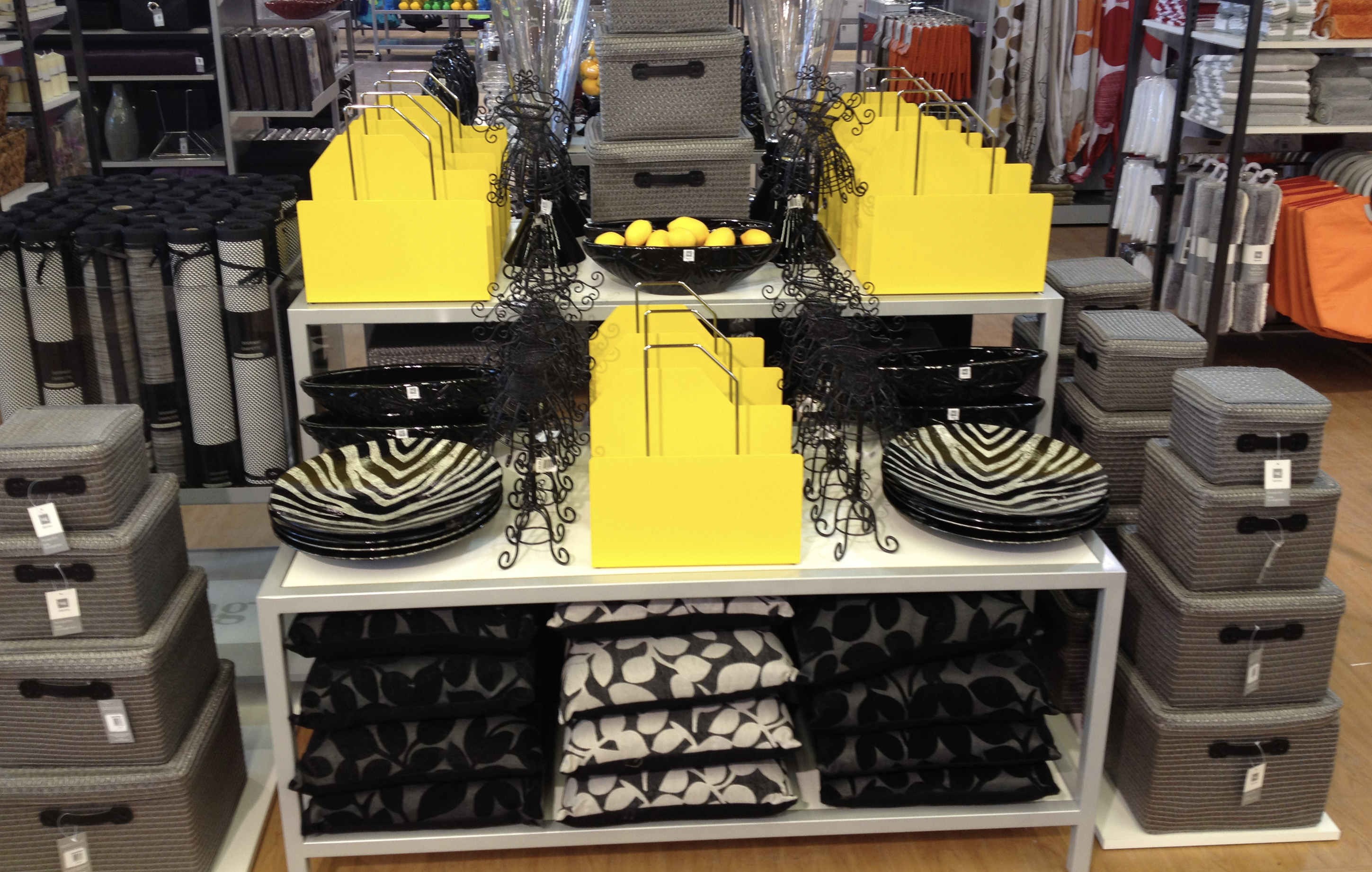 TAG
Store merchandising, 5000 square feet.
Ontario
