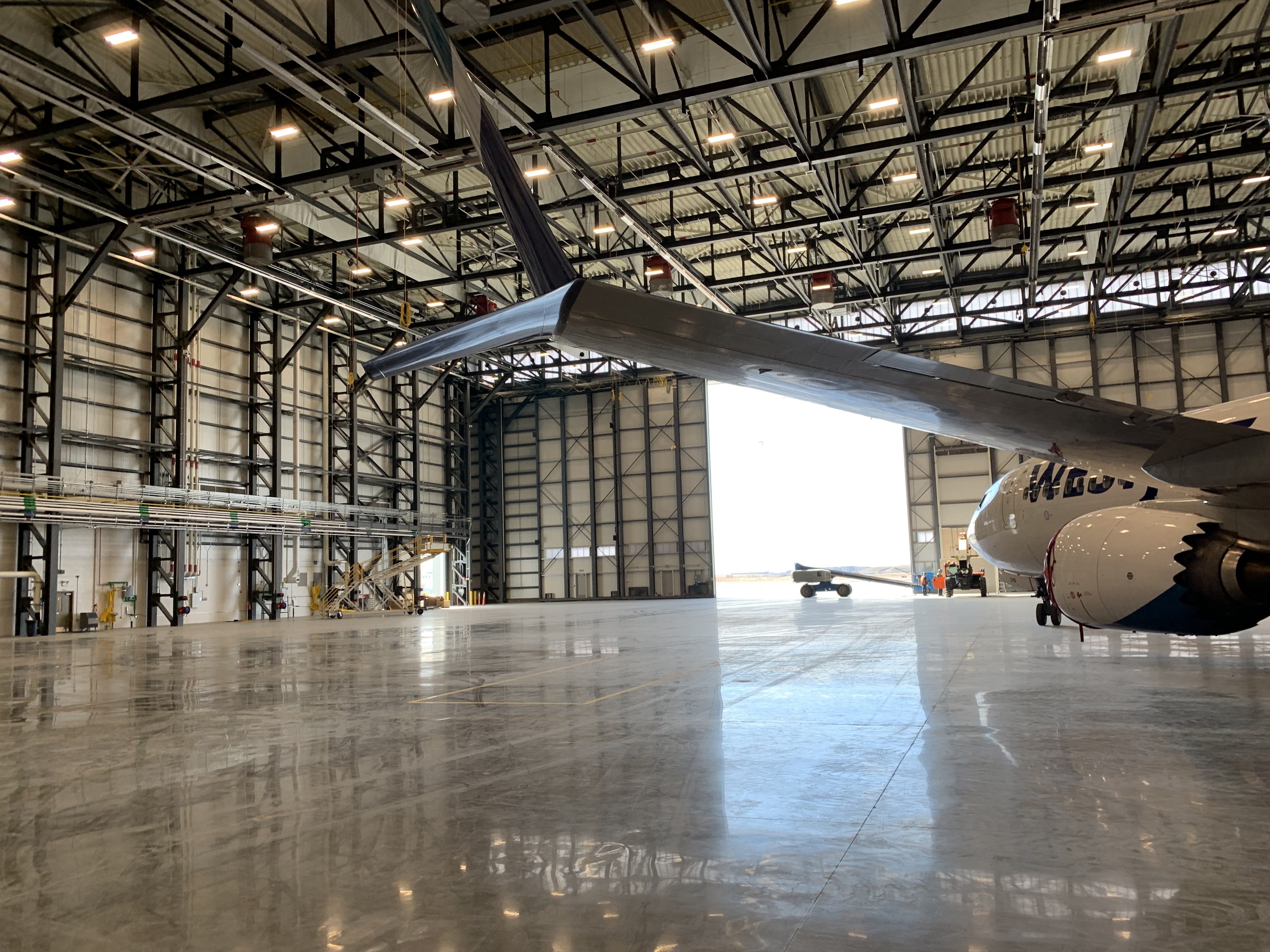 Roberts Gordon Infrared
Heating Corayvac System, 
Fully Condensing & Modulating
1,500,000BTU