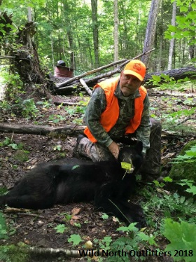 https://0901.nccdn.net/4_2/000/000/046/6ea/2018-fall-ontario-black-bear-hunt-wild-north-outfitters-bill1.jpg