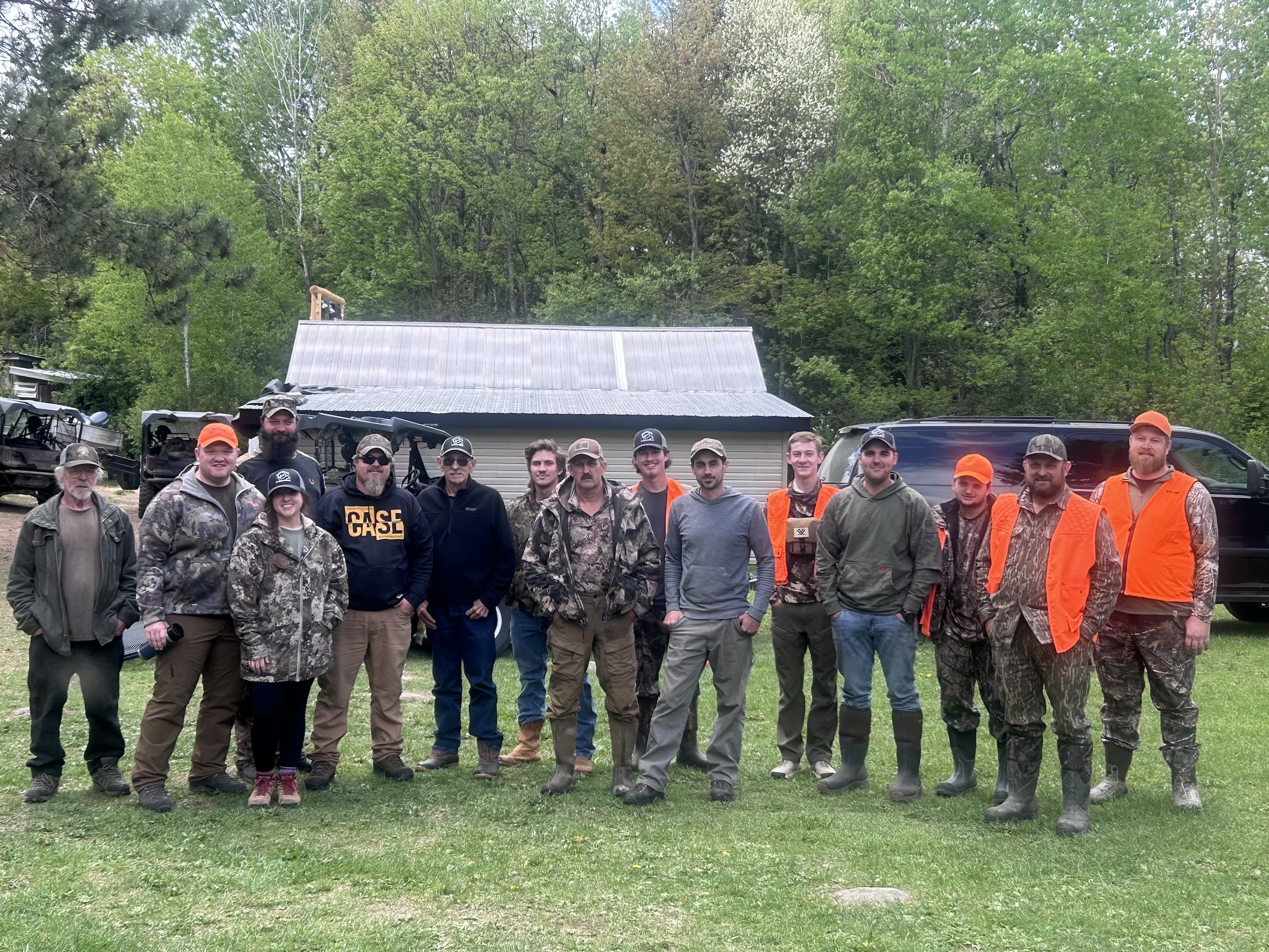 https://0901.nccdn.net/4_2/000/000/046/6ea/2026-week-1-group-spring-black-bear-hunt-madawaska-ontario-copy.jpg