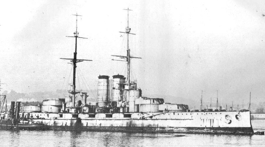 https://0901.nccdn.net/4_2/000/000/046/6ea/Prinz_Eugen_04-900x499.jpg