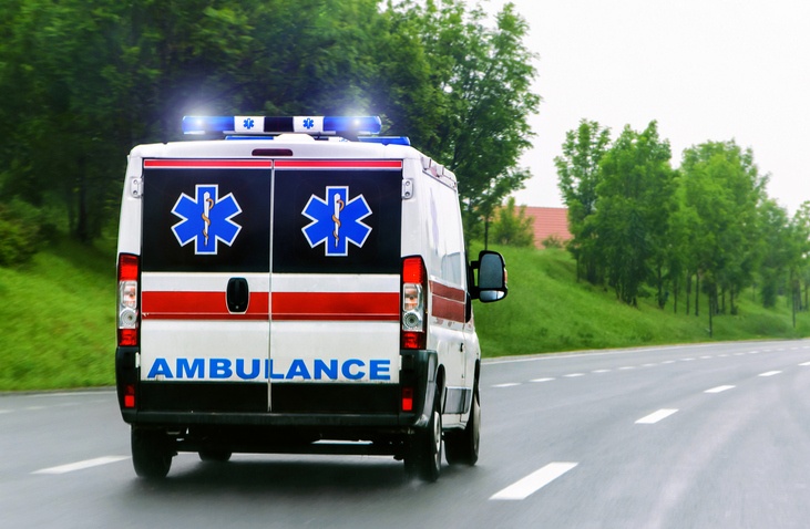 https://0901.nccdn.net/4_2/000/000/046/6ea/jci-ambulance2-731x478.jpg