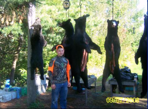 https://0901.nccdn.net/4_2/000/000/046/6ea/ontario-black-bear-hunt-wild-north-outfitters.jpg