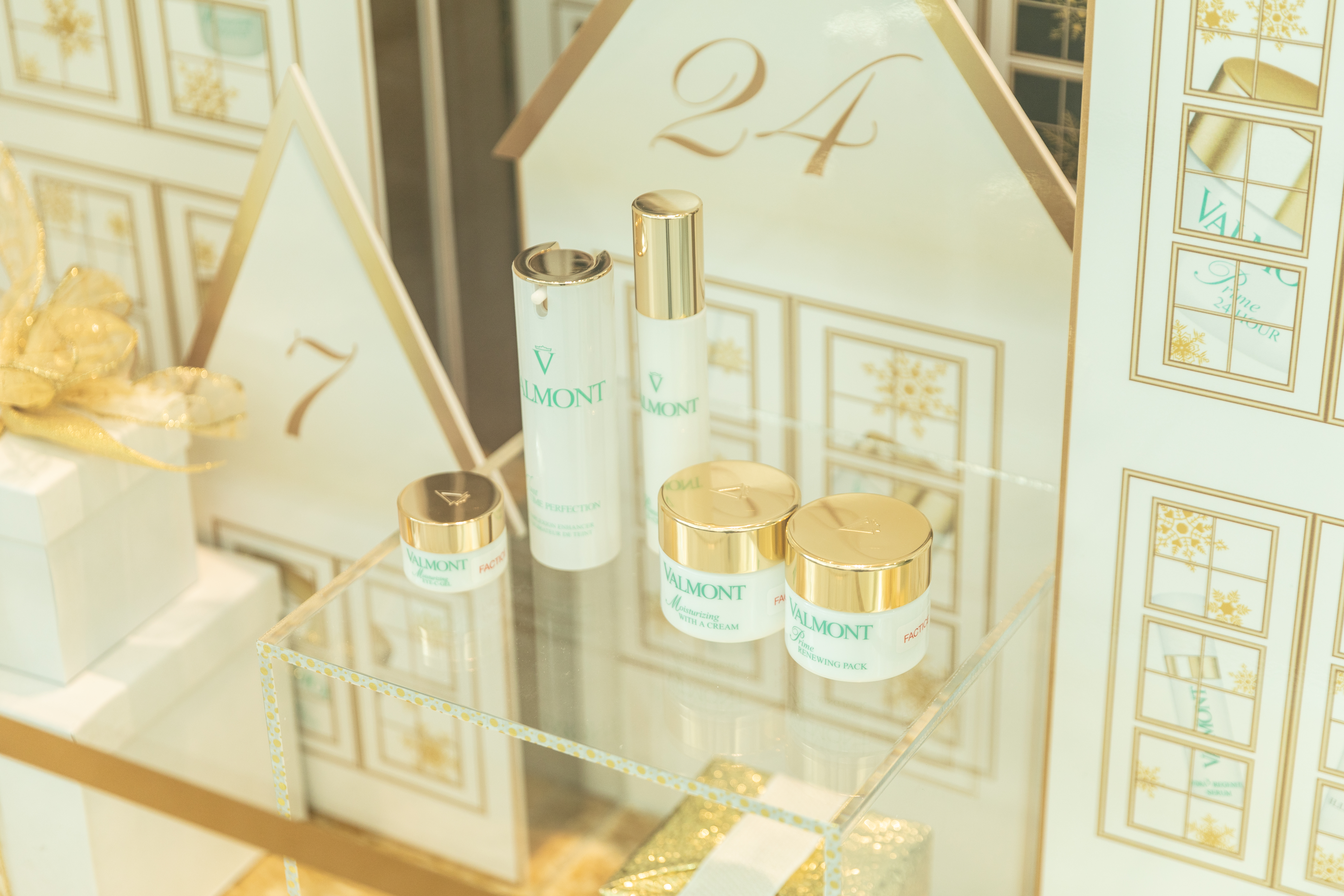 VALMONT design and production windows shop
La Maison Valmont
Vancouver, British Columbia