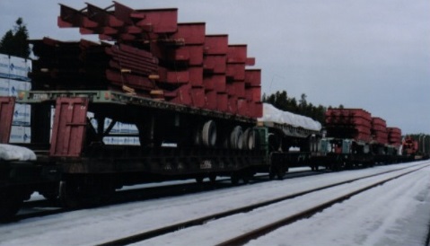 The frame and bulkhead modules were constructed in a shop in Prince George, BC and shipped to Mackenzie, BC by rail for welding to the hull plate.
