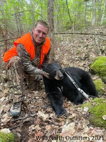 https://0901.nccdn.net/4_2/000/000/048/0a6/2021-spring-ontario-black-bear-hunt-wild-north-outfitters-rick.jpg