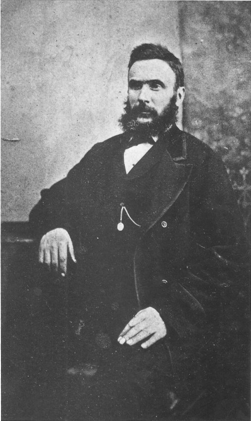 We have no information about who this gentleman is, what year nor where the photo was taken. If you have any leads - please let us know!
990.4.102.9 / Ward, Edwin