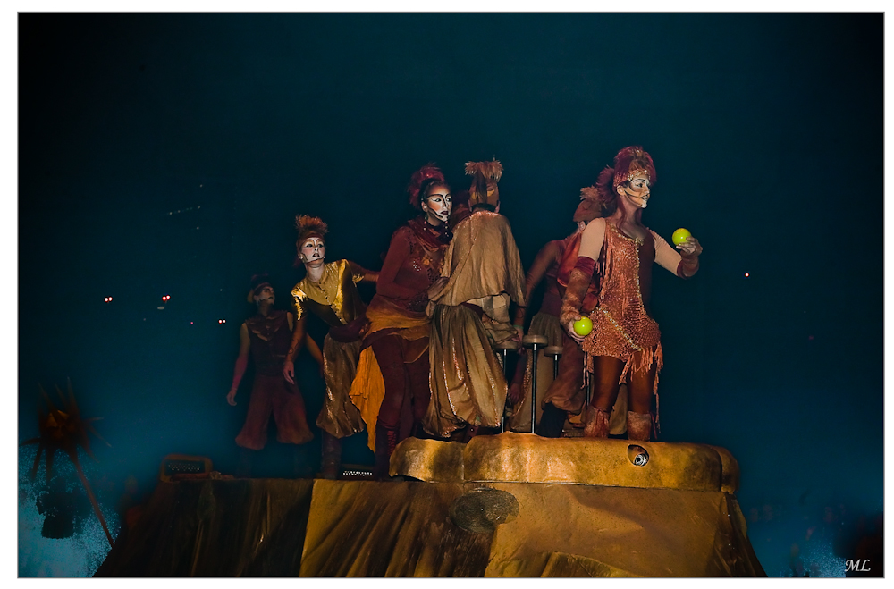 Cirque du Soleil Les
Chemins Invisibles
Tribu des Sables
Québec 2009