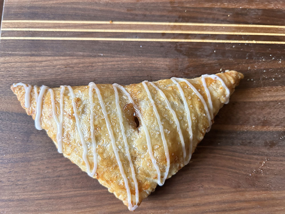 https://0901.nccdn.net/4_2/000/000/04b/787/apple-turnovers-thumbnail-3.jpg
