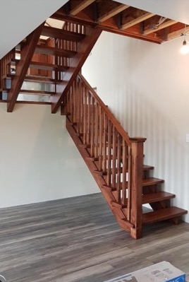 Straight pine stair