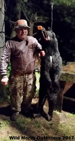 https://0901.nccdn.net/4_2/000/000/053/0e8/2017-fall-ontario-black-bear-hunt-wild-north-outfitters-terry.jpg