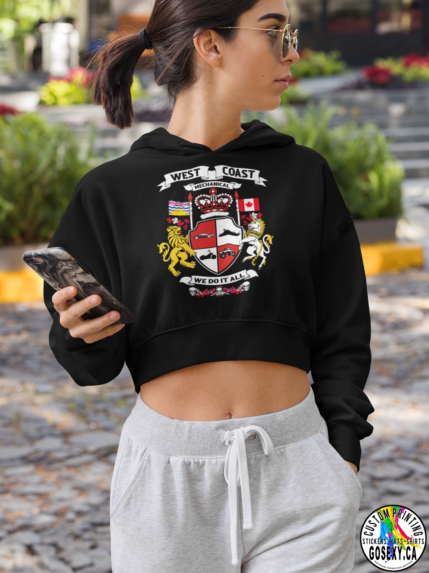 https://0901.nccdn.net/4_2/000/000/053/0e8/athleisure-featuring-a-woman-wearing-a-crop-top-hoodie-gosexyca.png