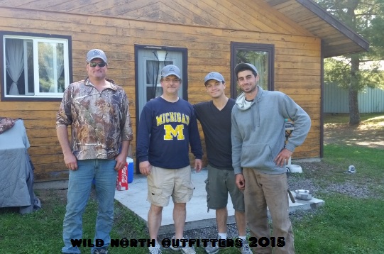https://0901.nccdn.net/4_2/000/000/056/7dc/20152ndweekgroupbearhunt.jpg