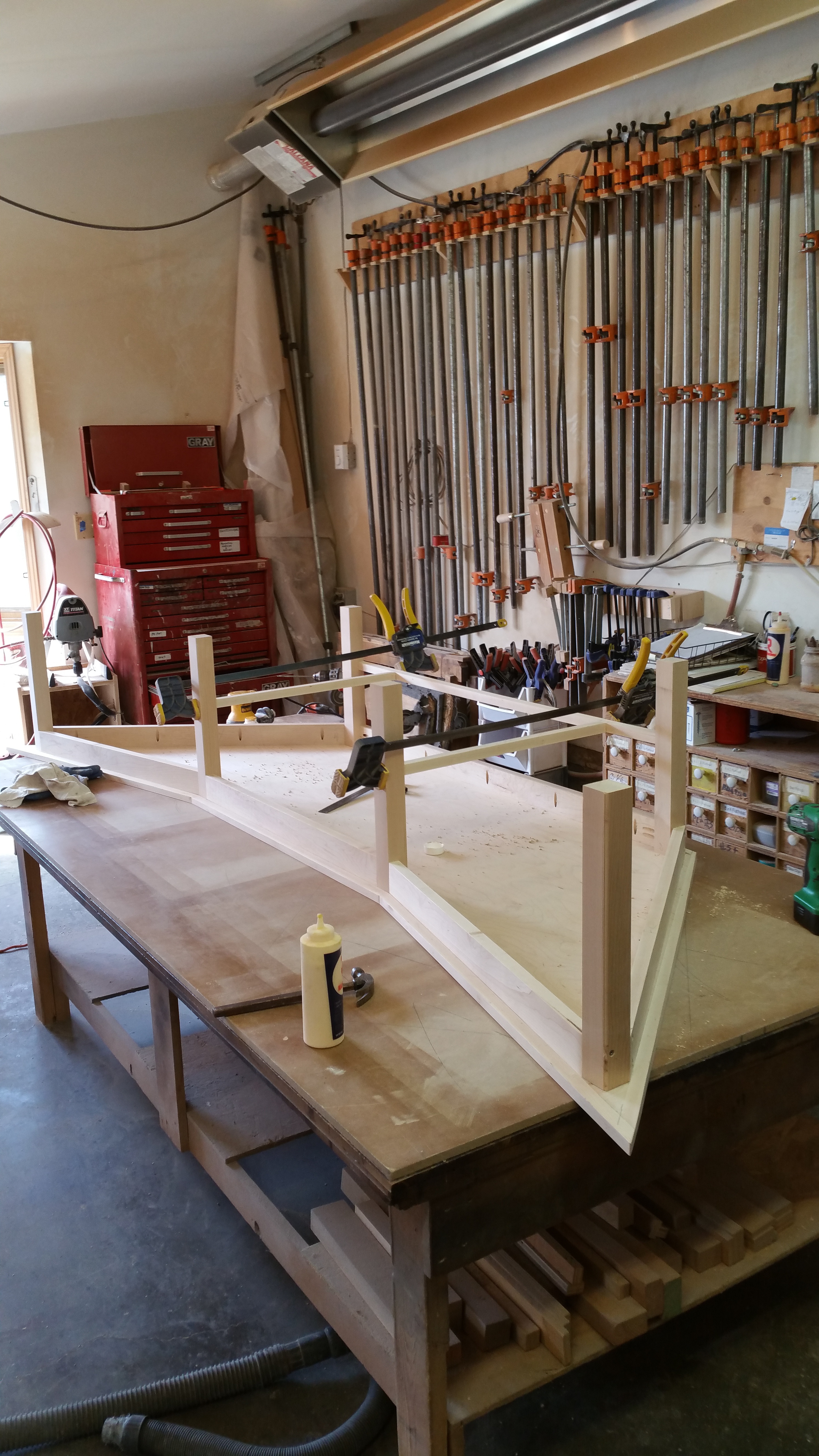 Complex Support Structure