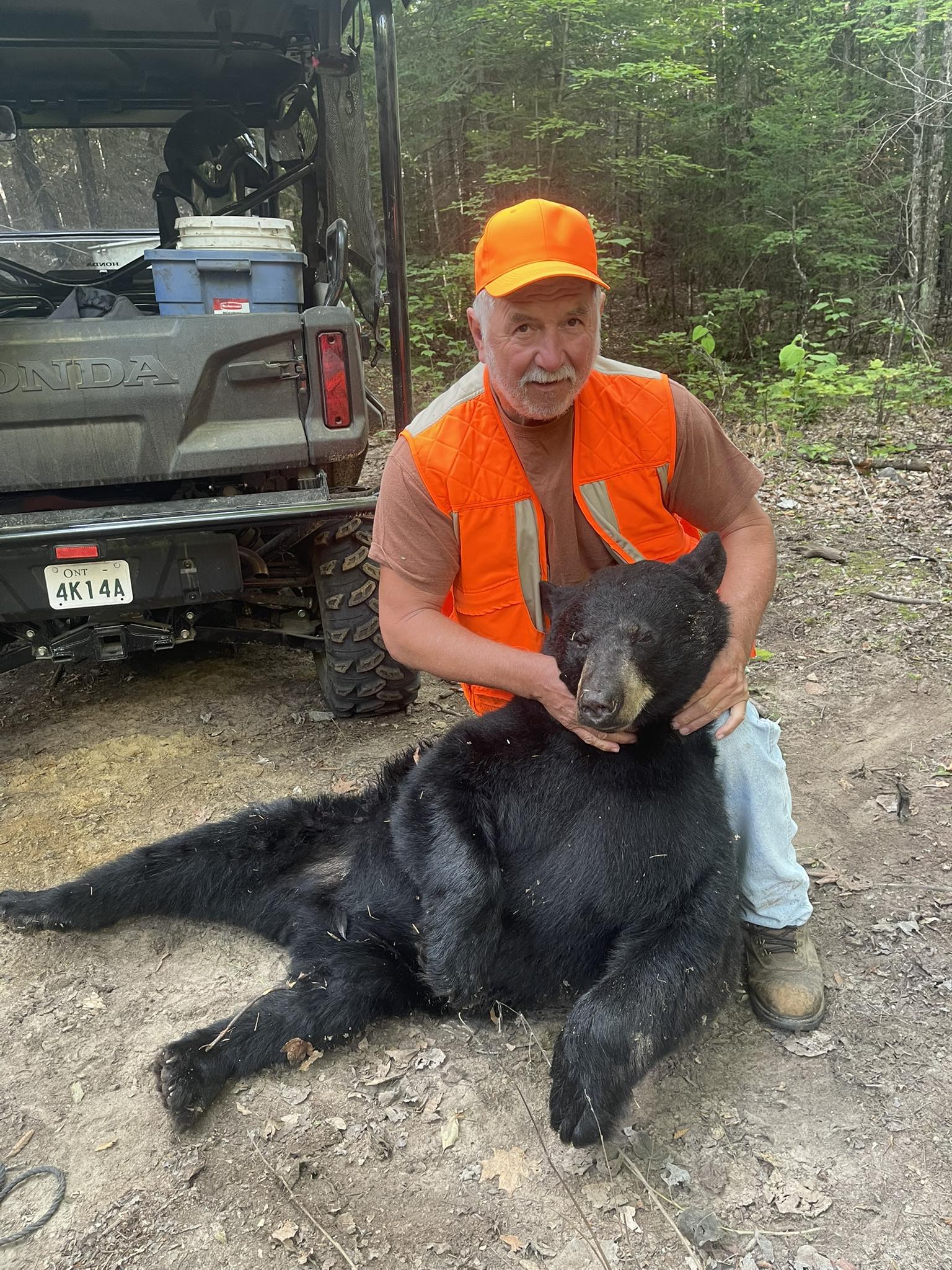 https://0901.nccdn.net/4_2/000/000/056/7dc/2025-dan-trophy-black-bear-hunt-canada.jpg