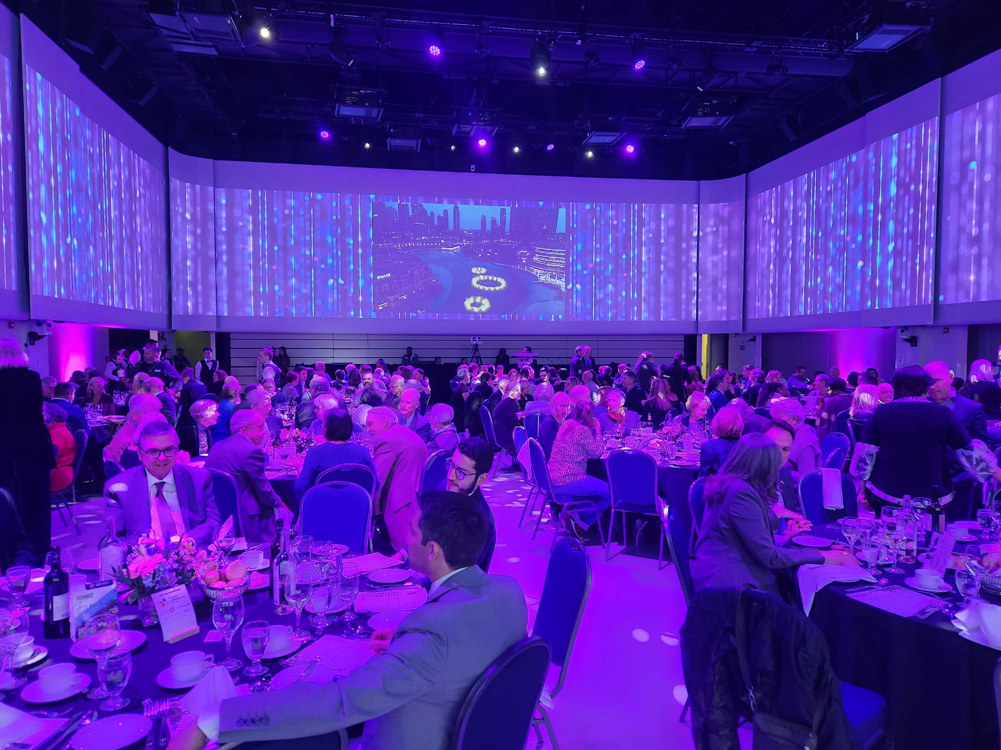 jueves 4 de abril de 2024, se llevó a cabo la gala Les saveurs de la francophonie | Sabores de la Francofonía en beneficio del Centro de Servicios Comunitarios de Vanier, Ottawa, en el Universidad de Oficios La Cité, Salle ExcentriCité.