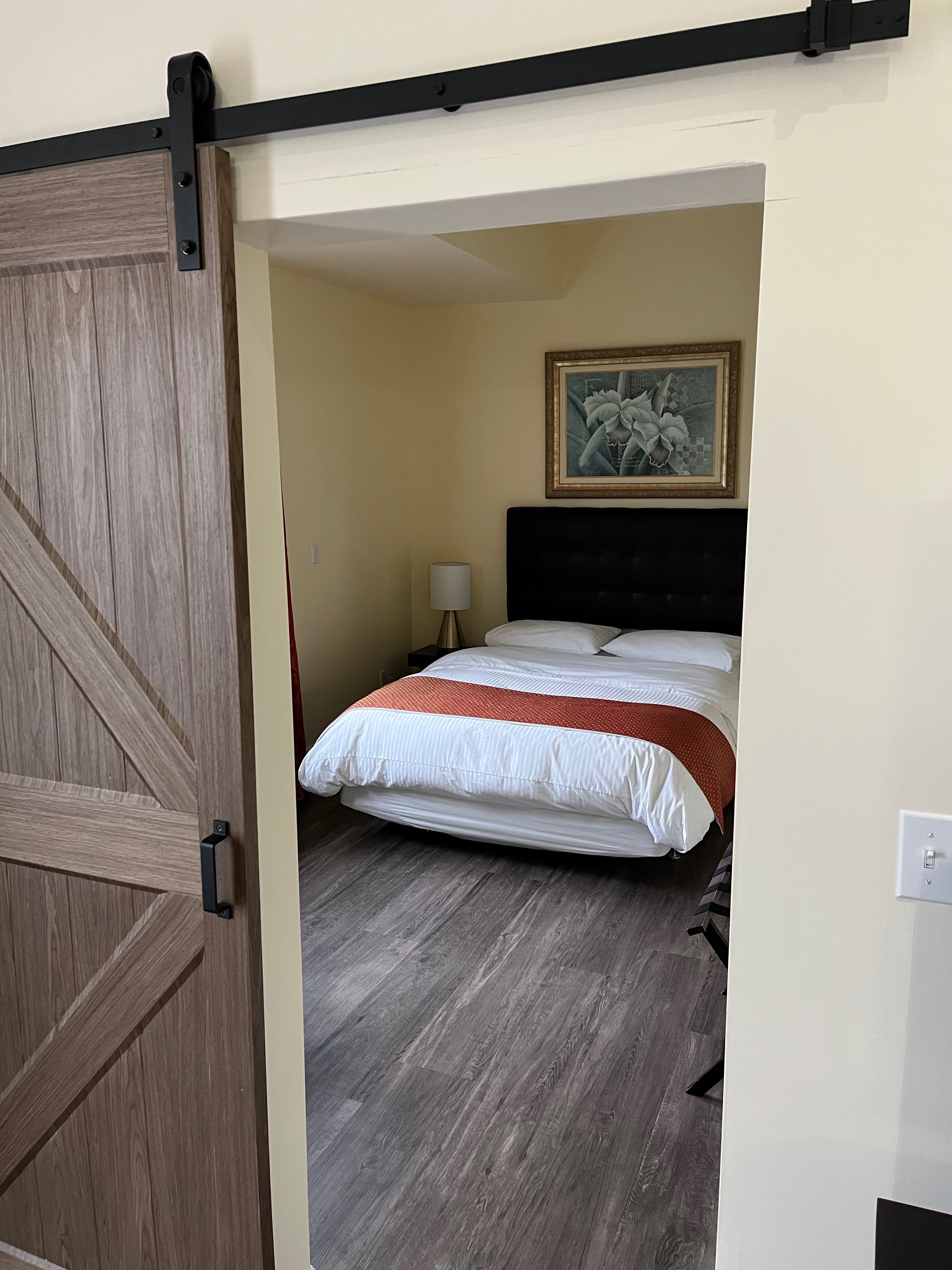 The Orchid Suite second bed