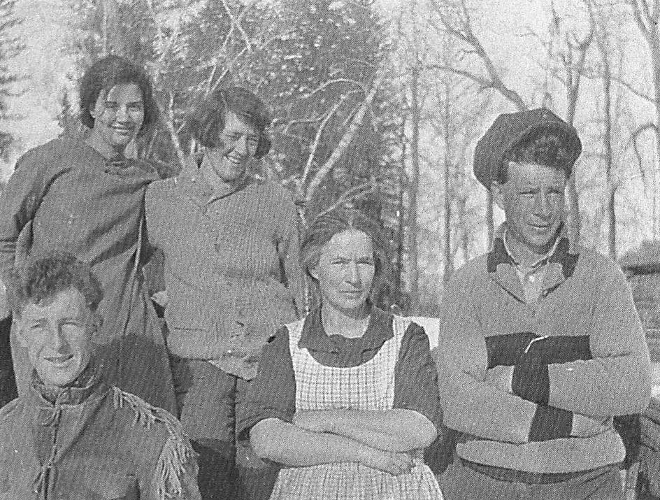 It's not a great quality photograph but we're sure they are great quality people; problem is - we have no idea who they are! The photo is part of the David Harrison collection and we know David's mother Violet Harrison is the lady in the back on the right. Walter Edward Harrison (Violets Husband) was Reverend of St Luke's Anglican Church from 1926 - 1930. This photo comes from that time period.
2000.50.02 / Harrison, David