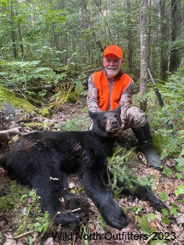 https://0901.nccdn.net/4_2/000/000/060/85f/2023-fall-ontario-black-bear-hunt-wild-north-outfitters-jarrin.jpg