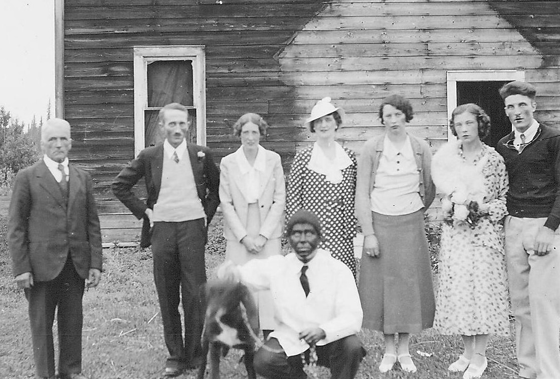 Of the eight people in this photo we know that Lillian Lamberton is the lady third from the left. If you can help us identify the others that would be greatly appreciated!
998.5.23.125 / Lamberton, Hugh + Lillian