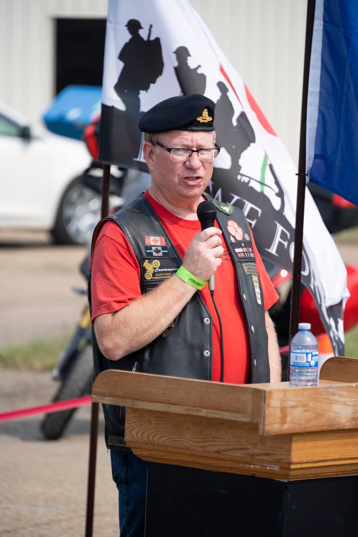 https://0901.nccdn.net/4_2/000/000/060/85f/orland-delong-on-the-podium.jpg