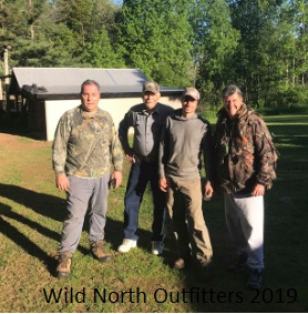 https://0901.nccdn.net/4_2/000/000/064/d40/2019-fall-ontario-black-bear-hunt-wild-north-outfitters-group-2.jpg