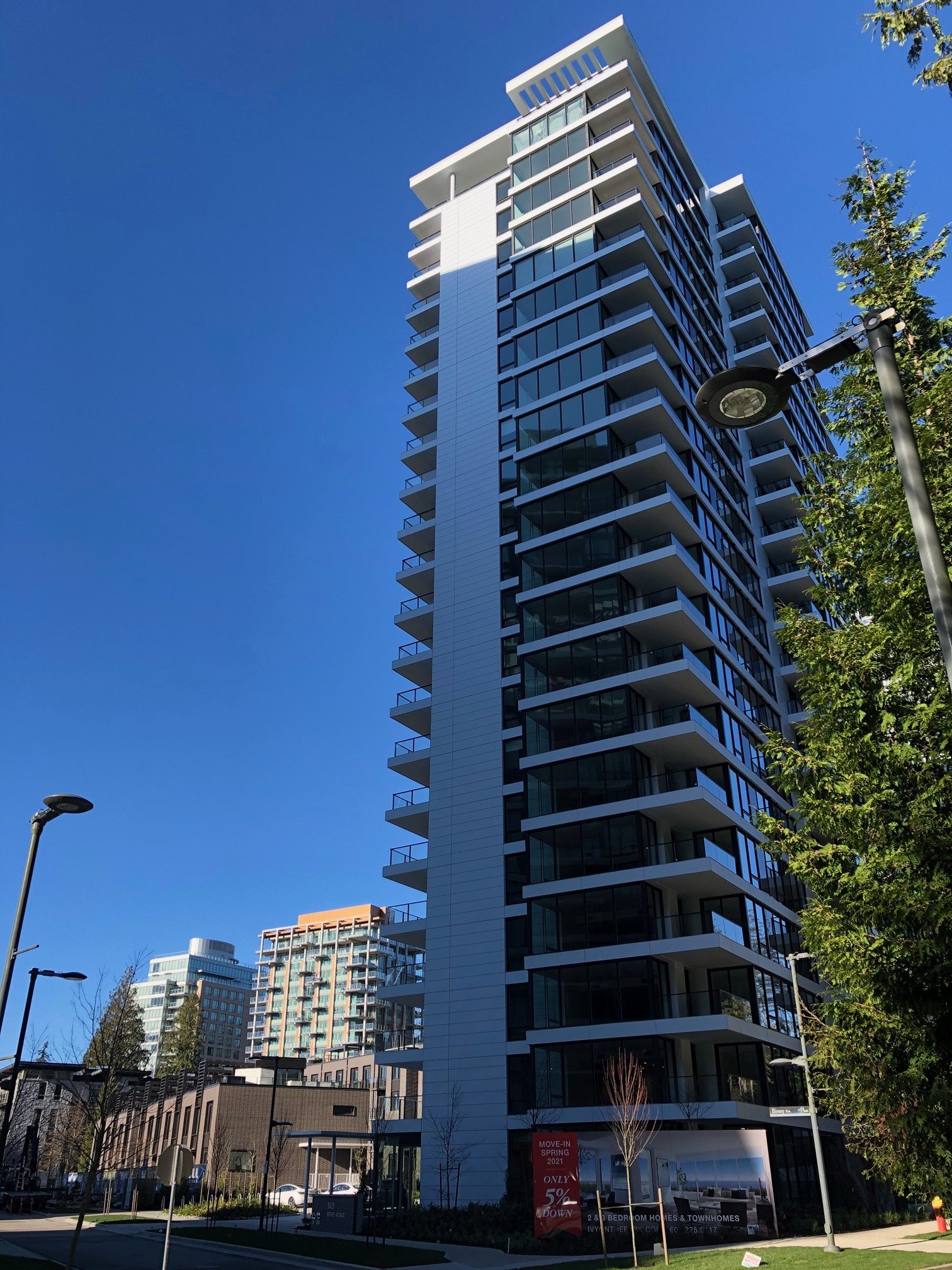 Ivy on the Park
UBC, Vancouver, 2021