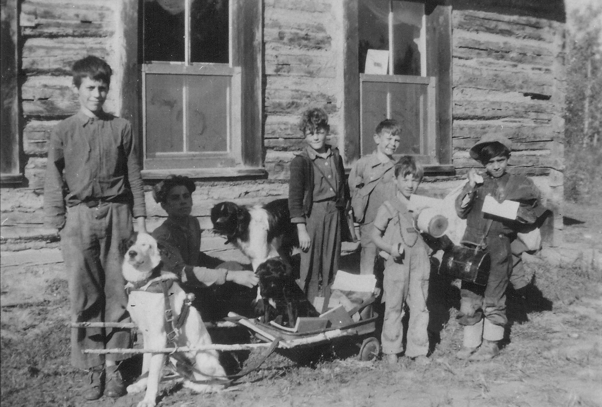 Kids at Lambert Point school in 1948. 

1990.43.07 / Bailey,  G. Cook 

