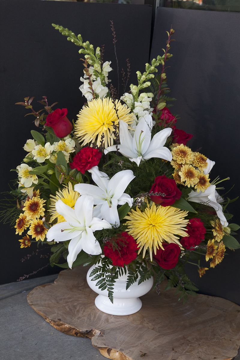 Port-Alberni-Funeral-Flowers.jpg