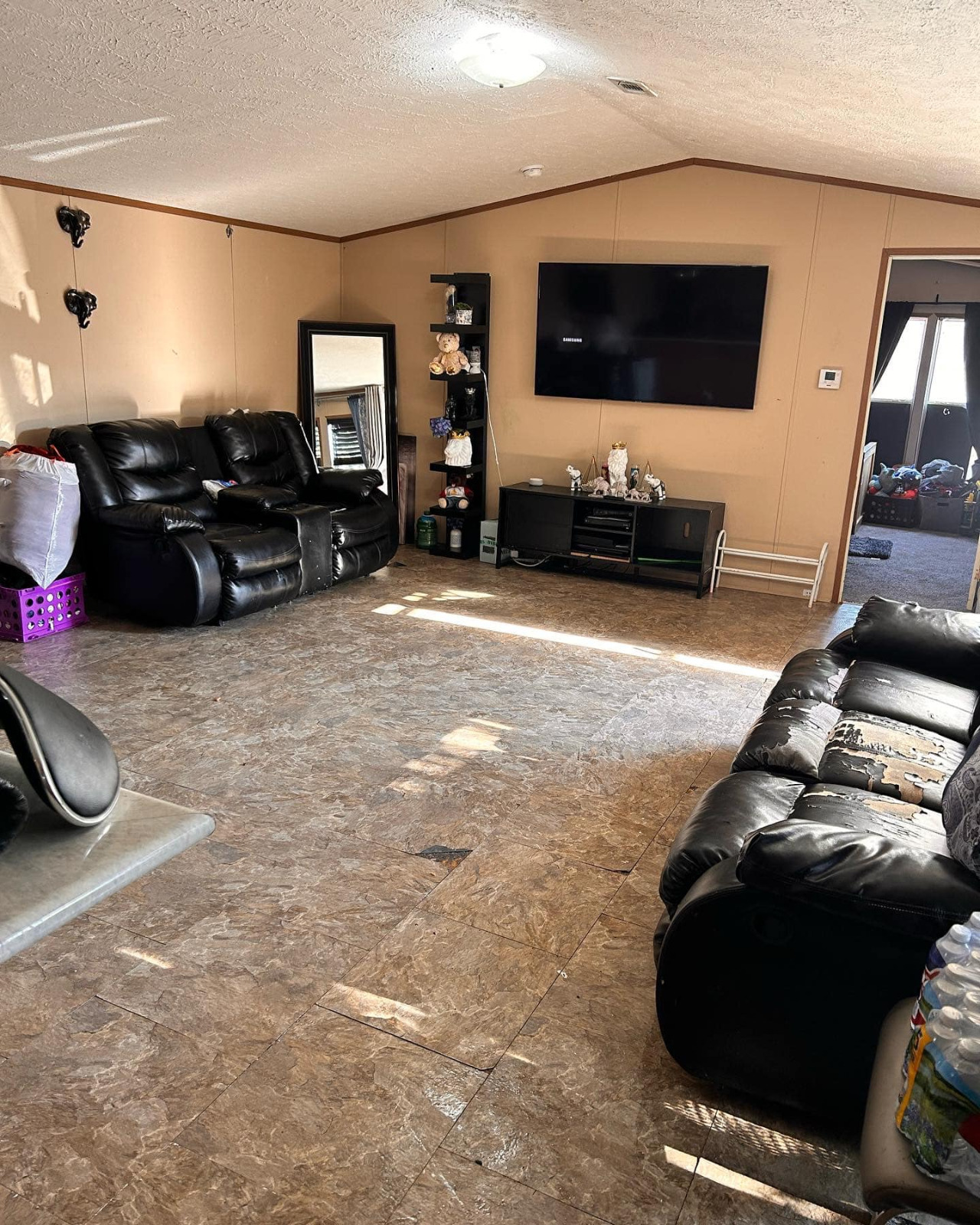 Fresh and Organized Living Room After Deep Cleaning
