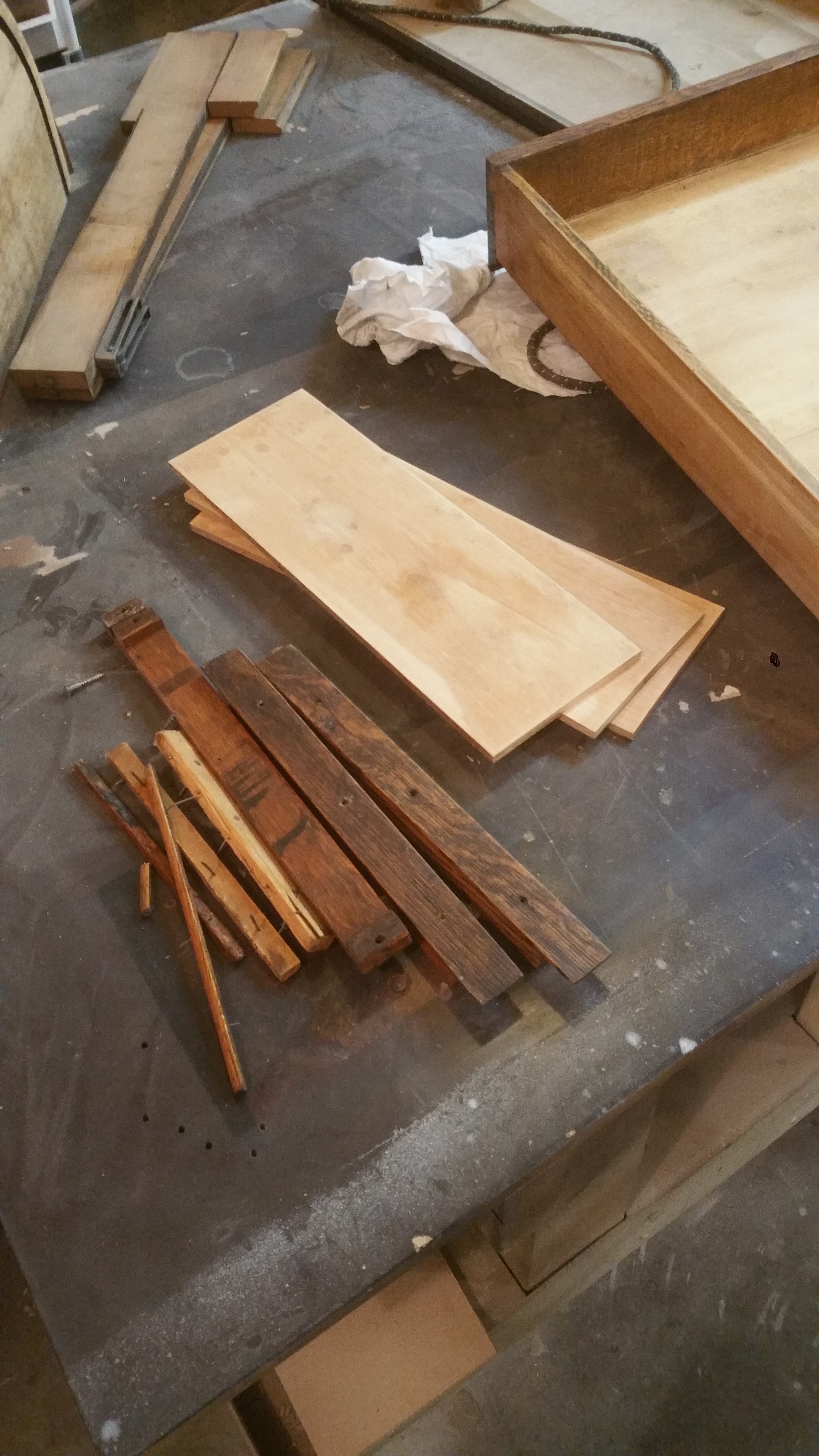 Replacing missing dividers