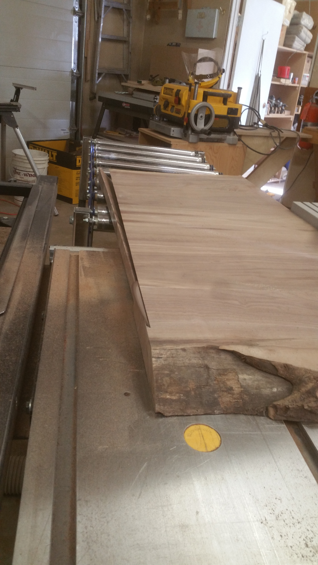 Mitreing "Leg" Slabs