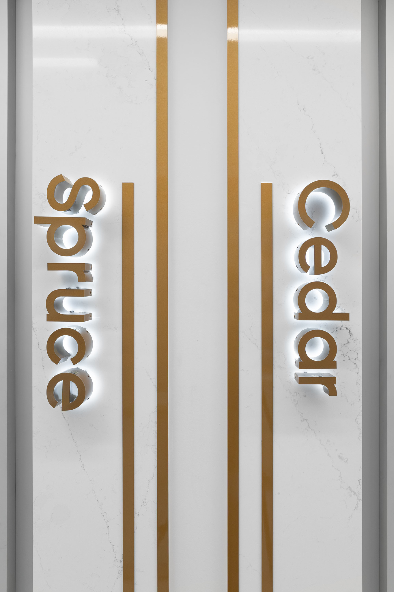 https://0901.nccdn.net/4_2/000/000/06c/bba/rd-lighting-detail-6-x4.jpg
