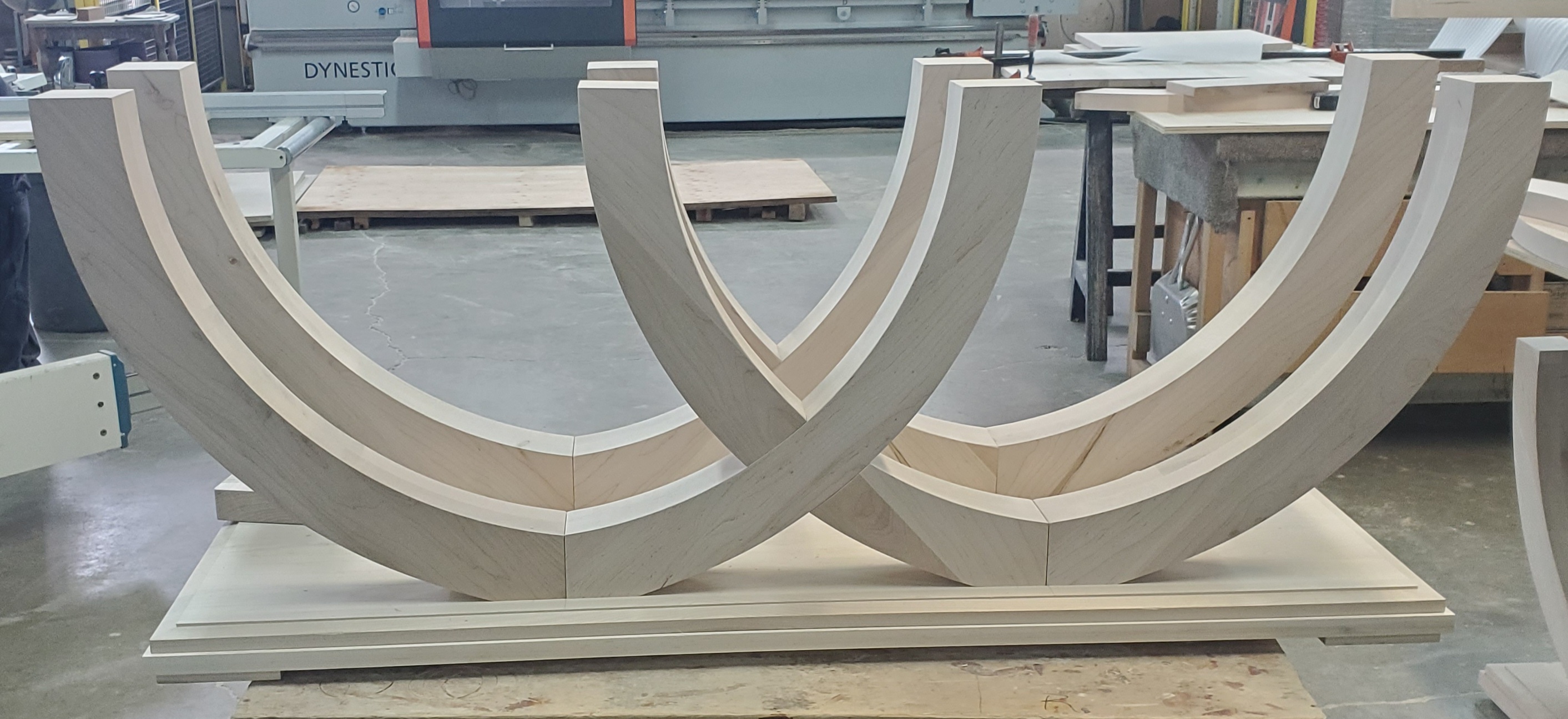 8590 double contemporary design base