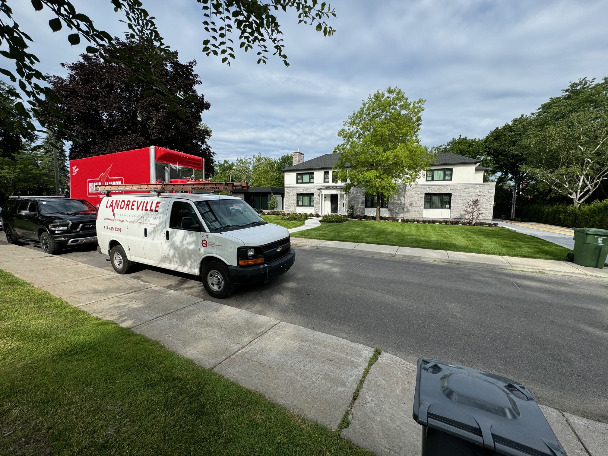 (##AI##(Background.image2.alt)##AI##)