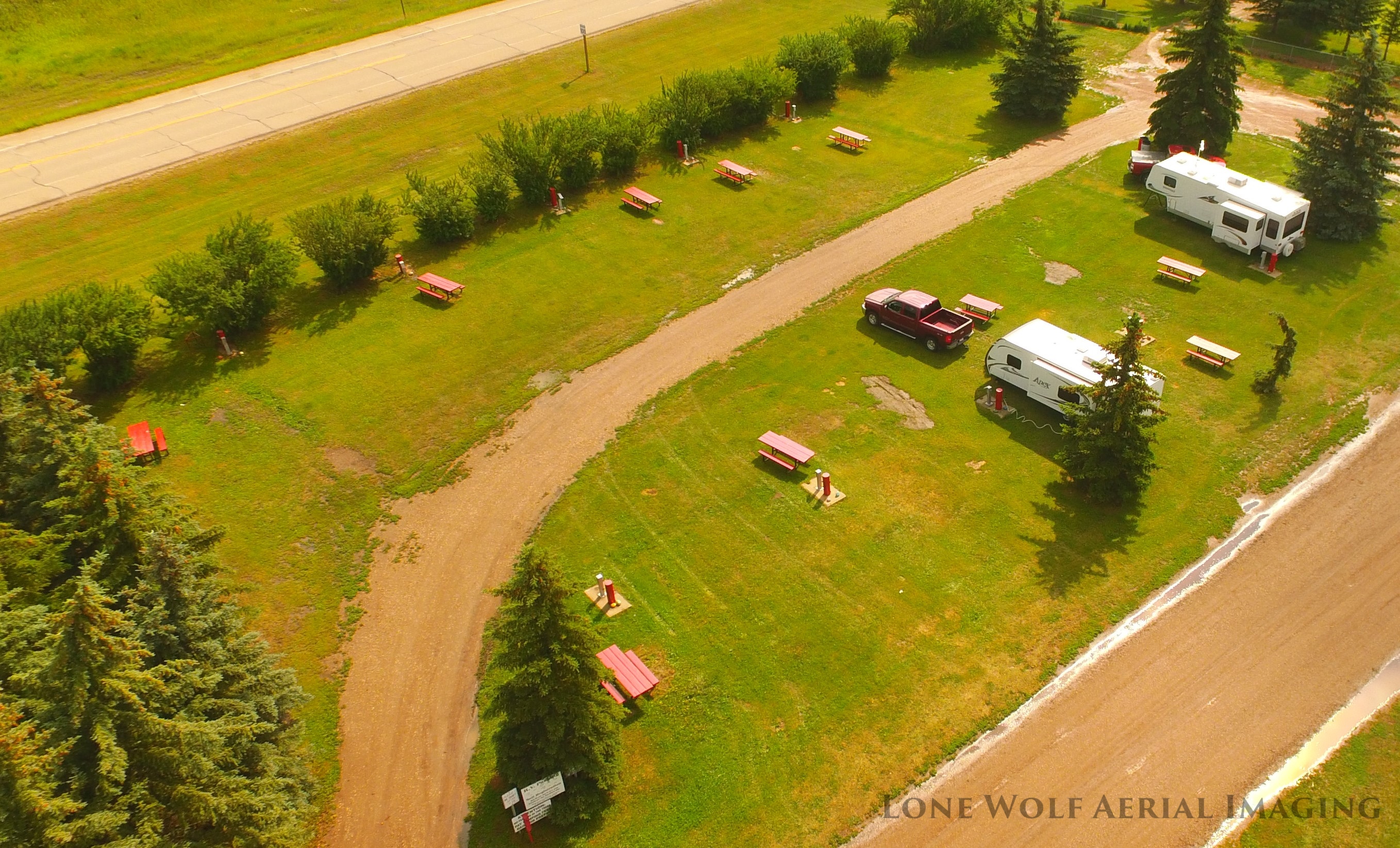 https://0901.nccdn.net/4_2/000/000/071/260/campground2.jpg