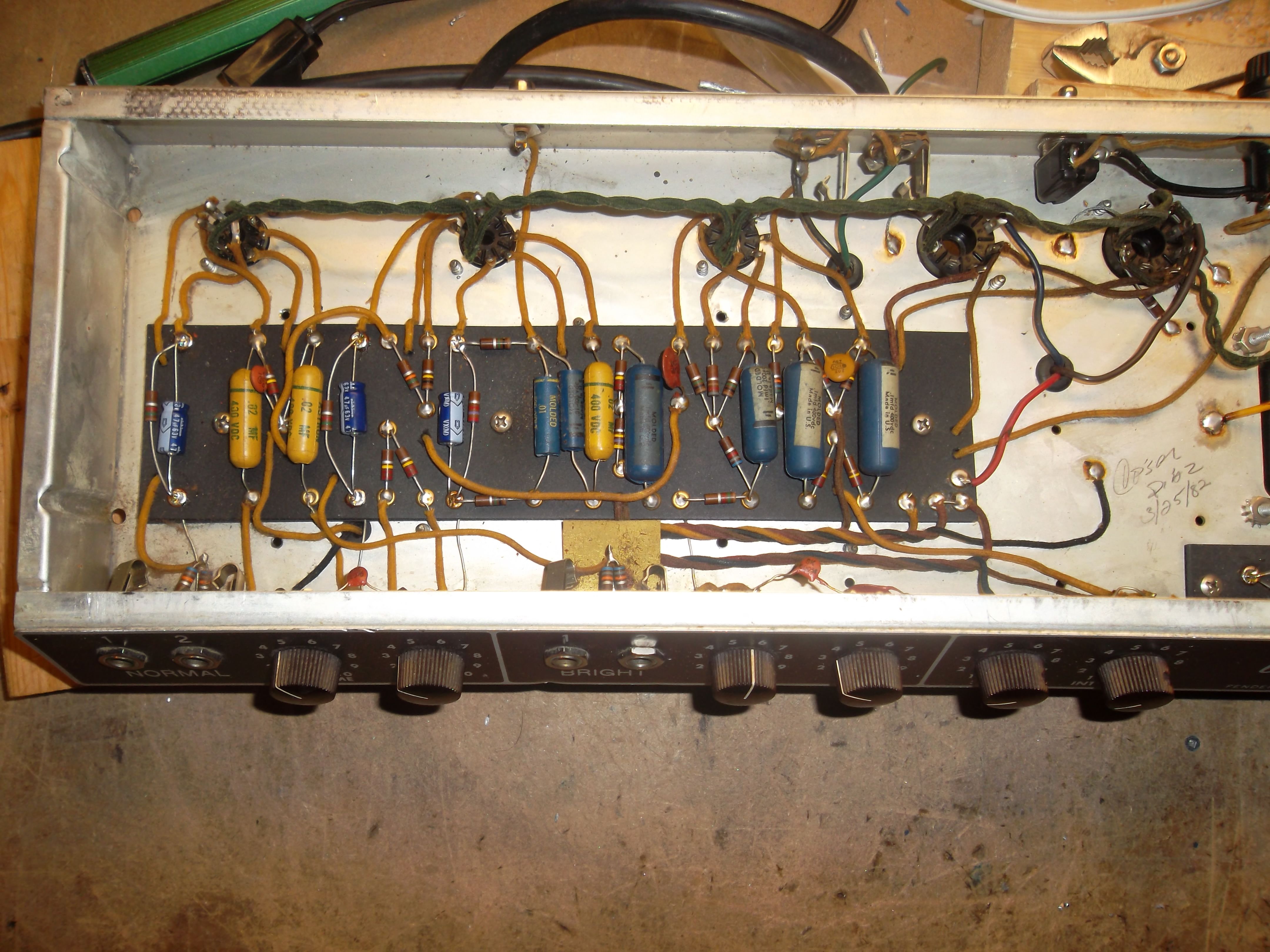 6G3 Deluxe chassis detail