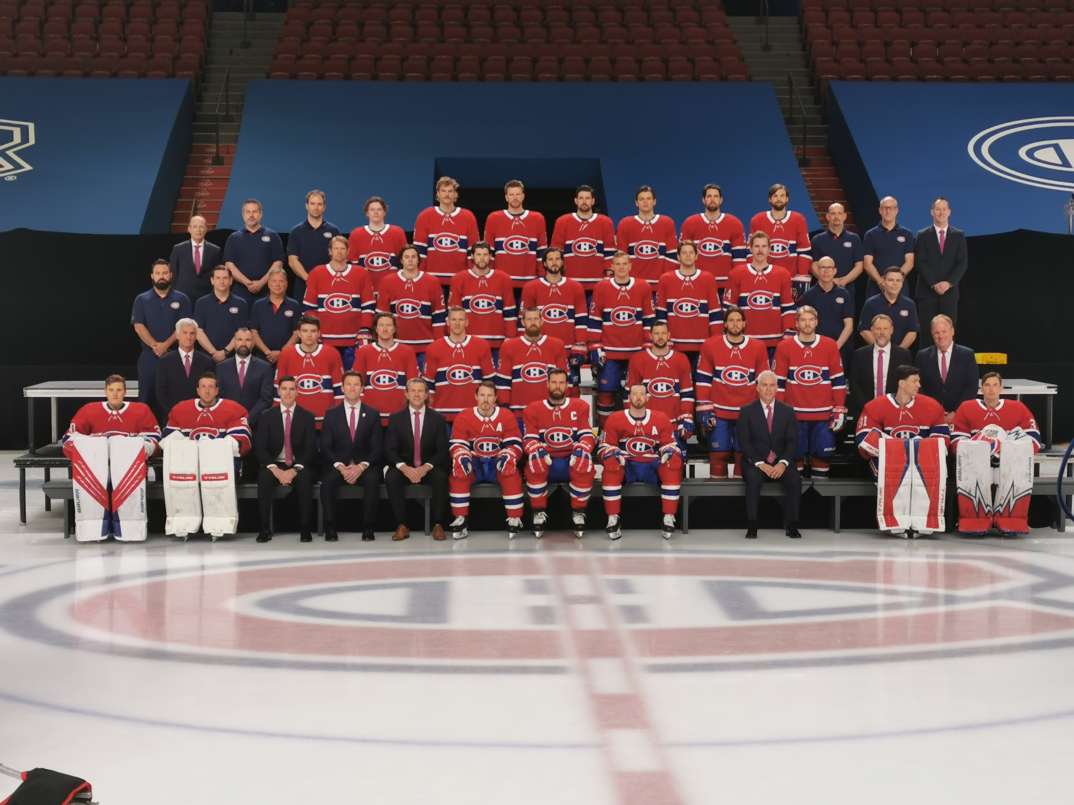 https://0901.nccdn.net/4_2/000/000/076/de9/1_montreal-canadiens.jpg