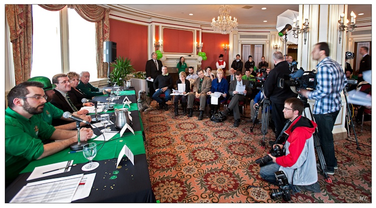 Conférence 
de presse avec le 
maire de Québec - 17 mars 2011