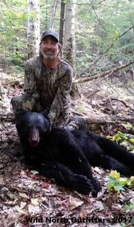 https://0901.nccdn.net/4_2/000/000/078/264/2017-fall-ontario-black-bear-hunt-wild-north-outfitters-paull.jpg