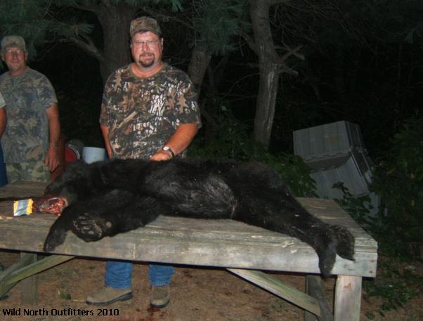 https://0901.nccdn.net/4_2/000/000/078/264/fall-bear-hunt-ontario-don.jpg